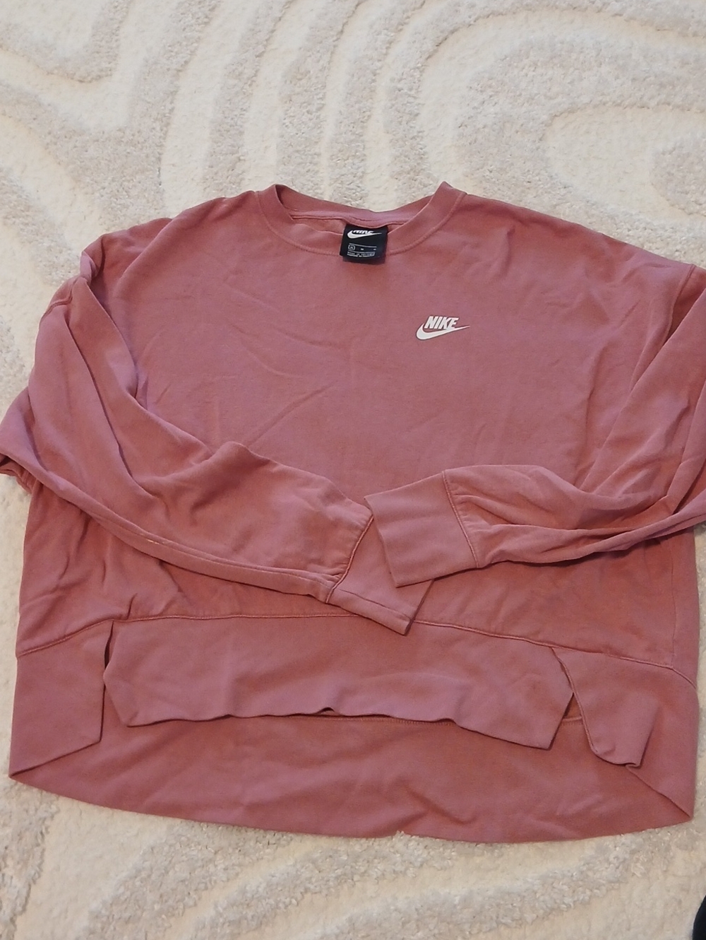 Nike Women's Crewneck Sweatshirt in Mauve